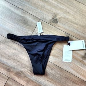 Vitamin A Bikini Bottom NWT L